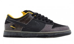 nike-sb-dunk-yellow-curb-sneakers-2